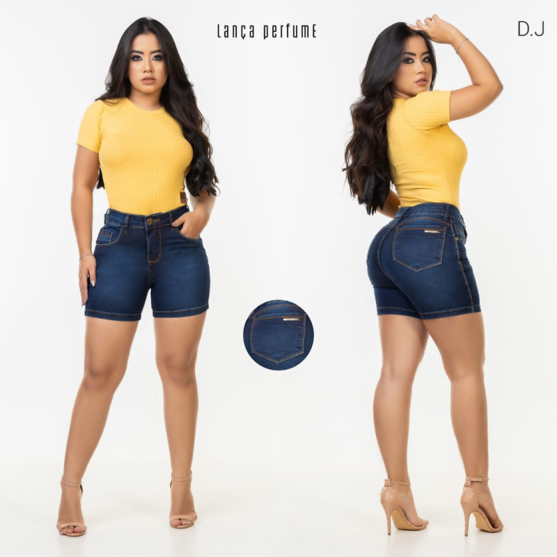 imagem Short jeans feminino 